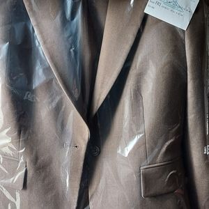 Tahari Arthur S Levine Pant Suit.